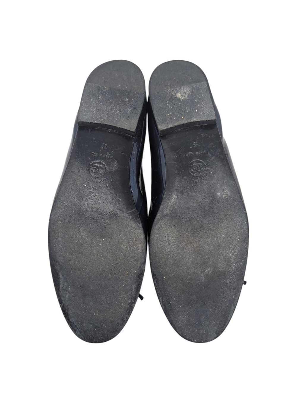 Chanel Ballet Flat Ballerina CC Logo Cap Toe Navy Blue Black Patent 37 | 6.5 - Picture 10 of 11